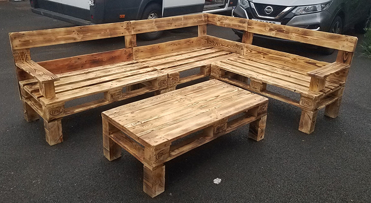 Standard Corner Sofa Set Pallet Studio